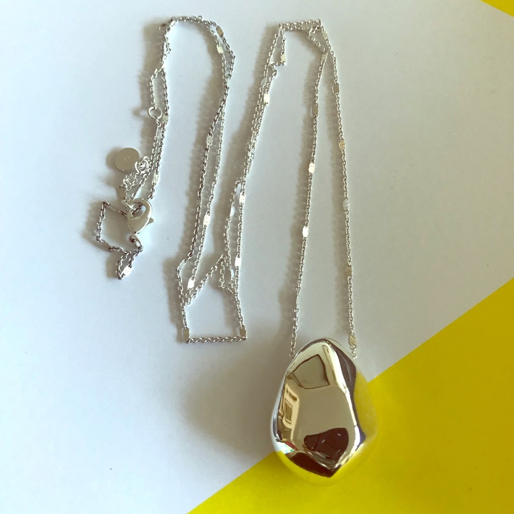SALE Stella&dot Ulani Pendant